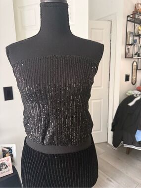 SHEIN Black Sequin Strapless Tube Top